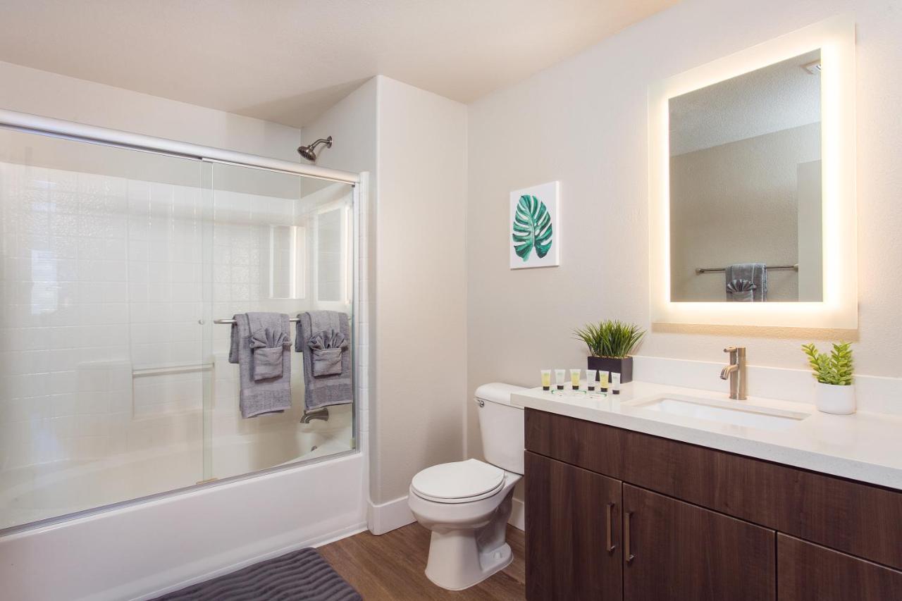 Westwood Luxury Suites Los Angeles Esterno foto